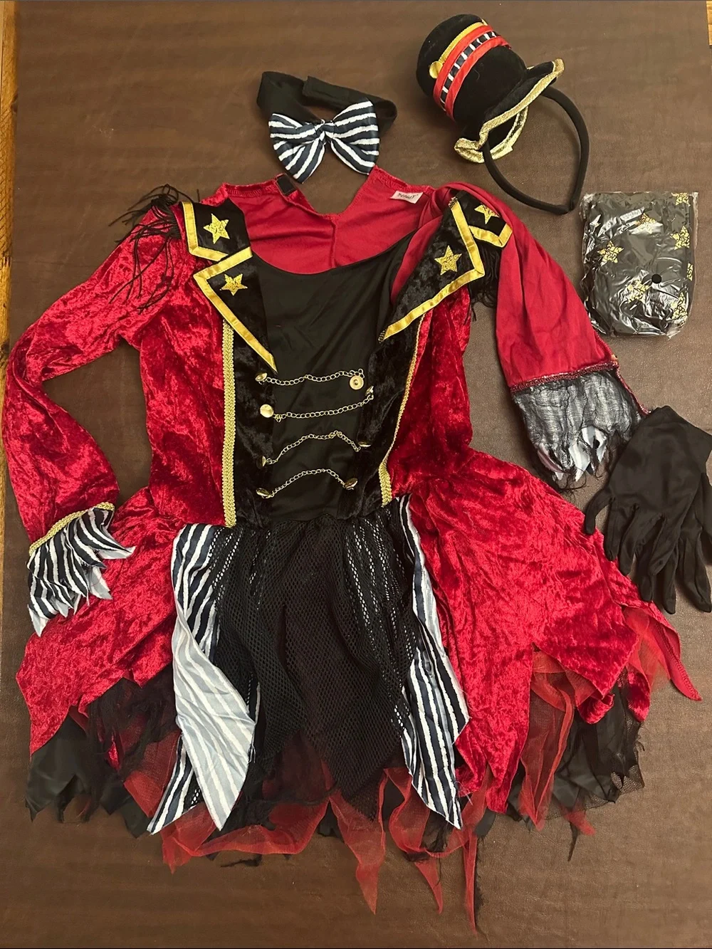 Spirit Dark Ringmaster Kids Costume - Red & Black